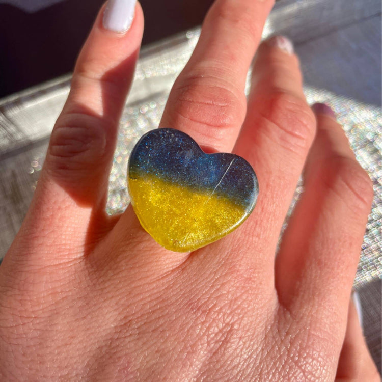 CHUNKY HEART SOLIDARITY RINGS (5 STYLES) - Midnight Studio Rings