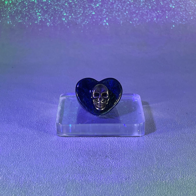 Chunky Skull Heart Ring - Midnight Studio Rings