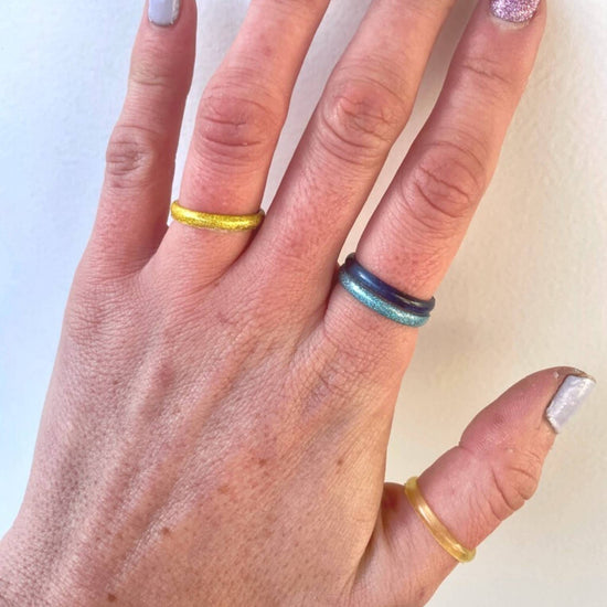 THIN STACKABLE SOLIDARITY RING SET - Midnight Studio Rings