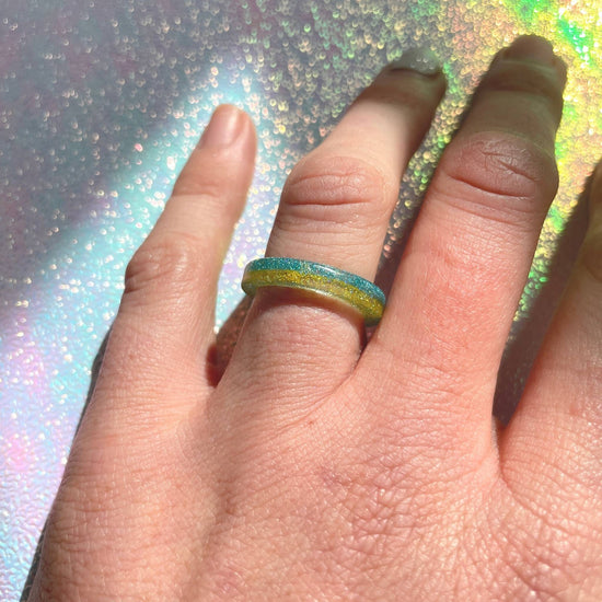 UKRAINE SOLIDARITY RING (2 Styles) - Midnight Studio Rings